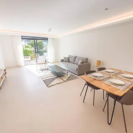 Bajo Con Jardin En La Milla De Oro Apartmán Marbella